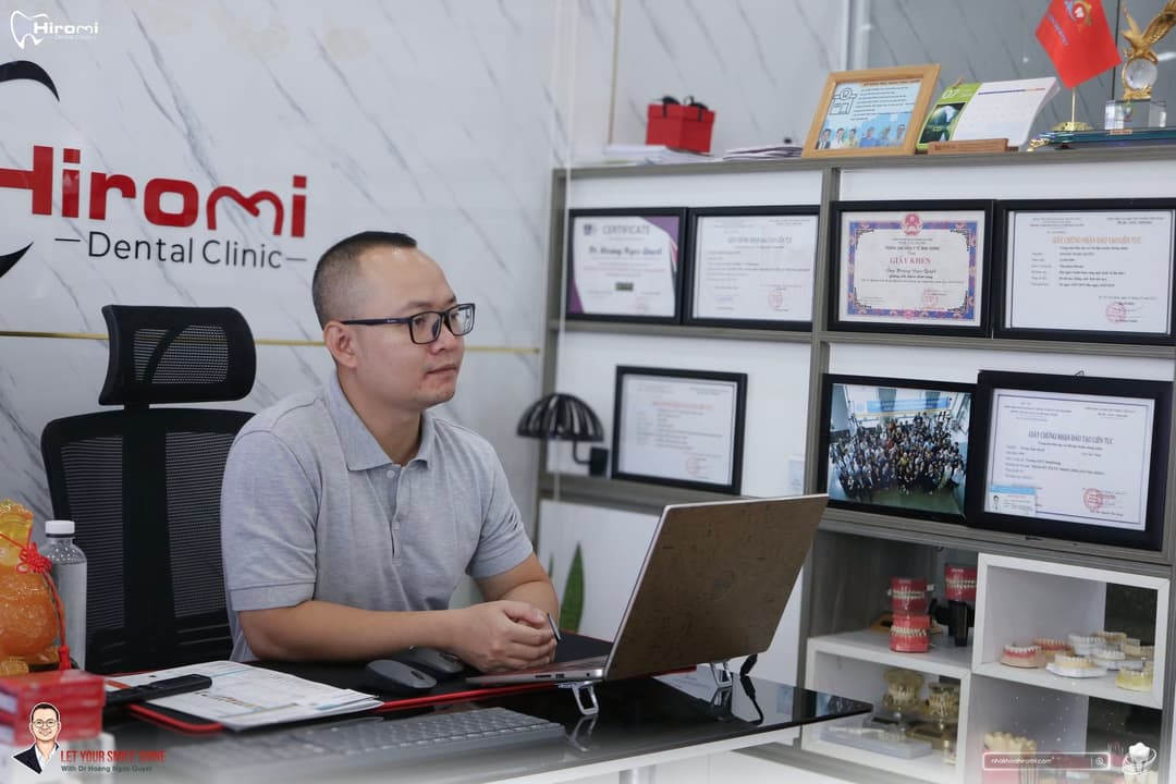 Bác sĩ trưởng