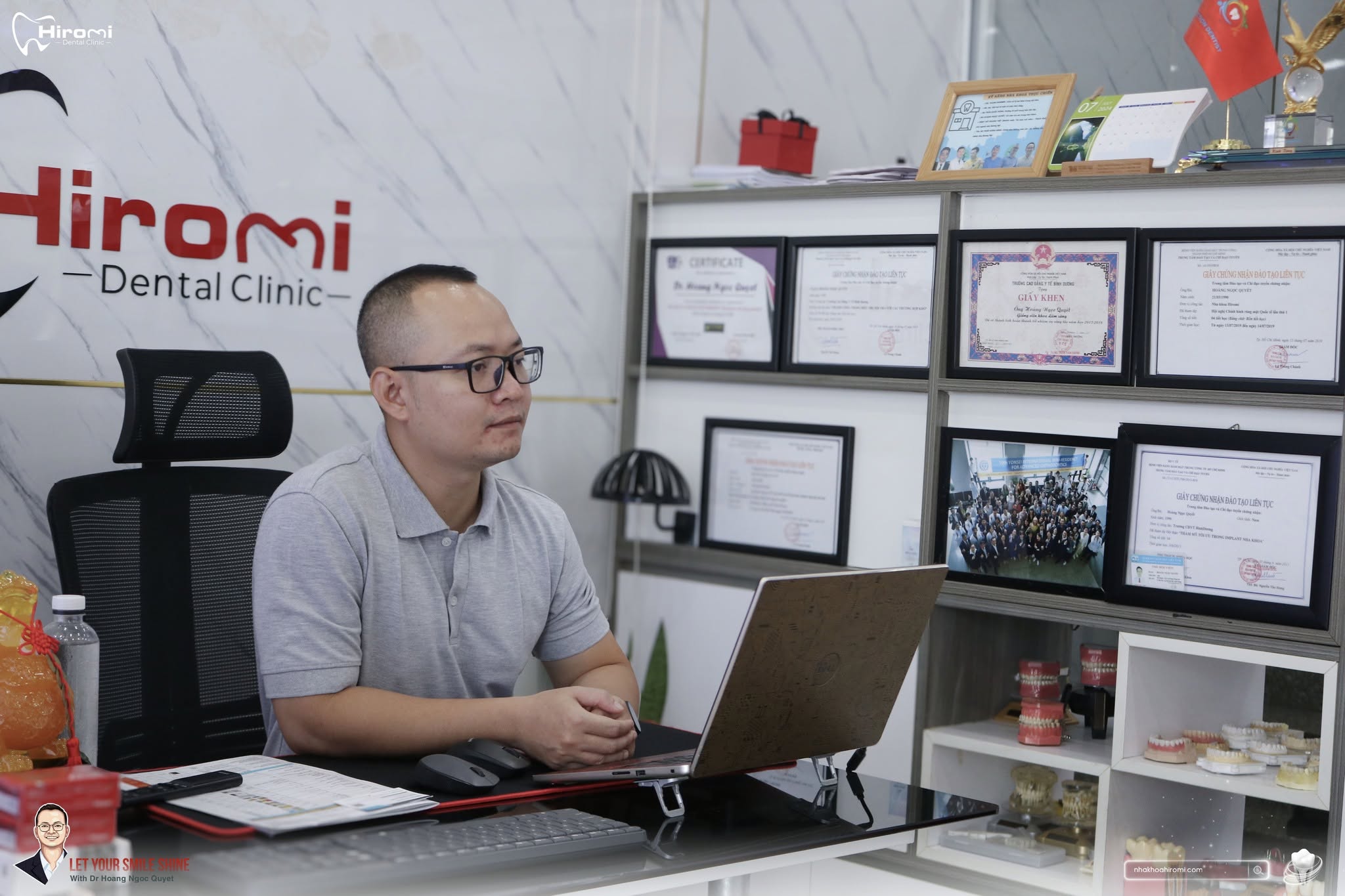 Bác sĩ trưởng